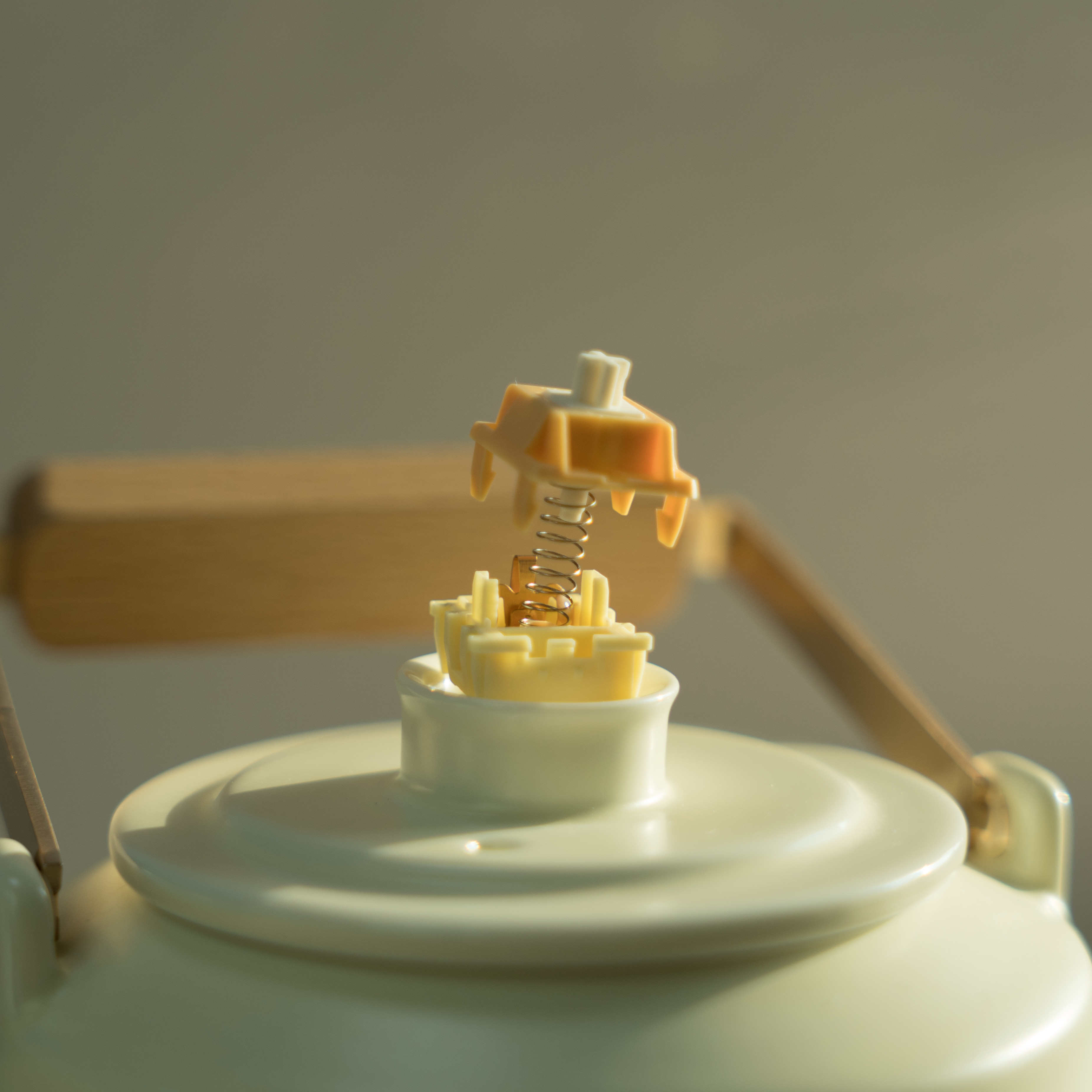 Egg Yolk Pastry Switch Linear  - Keyboard Lube Kit 리뷰 및 가격
