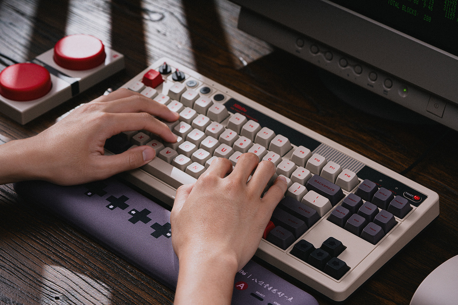 8Bitdo Retro Mechanical Keyboa - Gaming Keyboard Hot Swappable 리뷰 및 가격